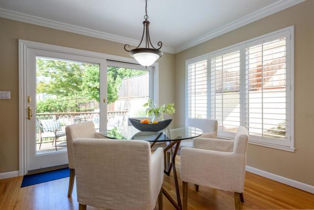 3694 Country Club Drive, Redwood City CA: https://media.crmls.org/mediaz/db0f5389-639b-4294-a36e-bd93831f972c.jpg