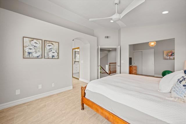 7045 Via Cabana, Carlsbad CA: https://media.crmls.org/mediaz/db103e0f-8f5e-41a4-890a-45af369576c5.jpg