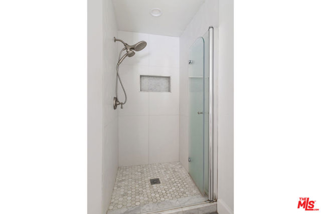 6771 Springpark Avenue, 201A photo 17