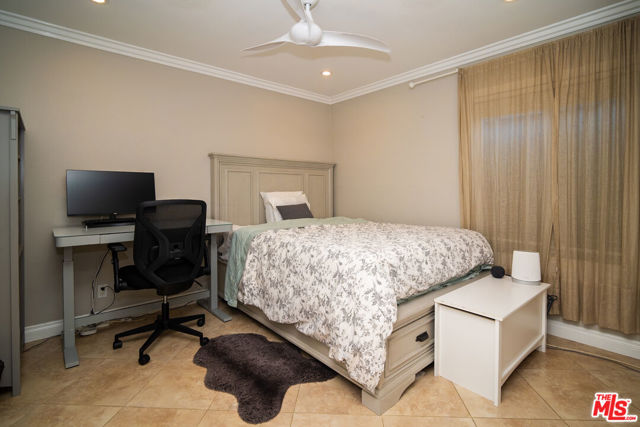 879 Shadowgrove Street, Brea CA: https://media.crmls.org/mediaz/db1184e5-8f60-4415-8dad-0ff40d613f2d.jpg