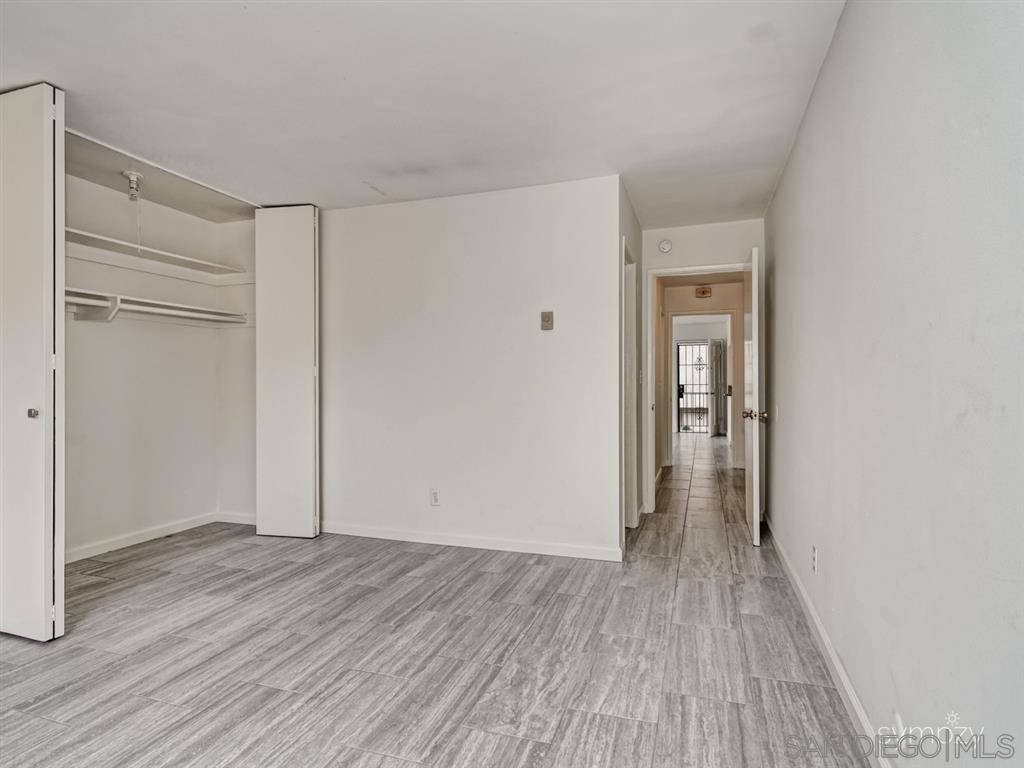 962 Loring Street - photo 11