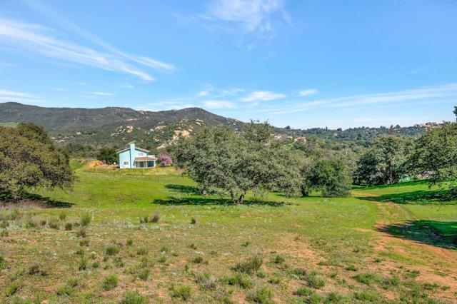 Image 12 of 49 For 2340 Mount Elena Way