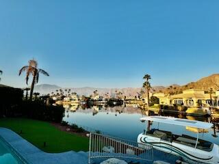 47325 Via Koron, La Quinta CA: https://media.crmls.org/mediaz/db139efd-fdf0-4228-9ee5-e0226095fce0.jpg