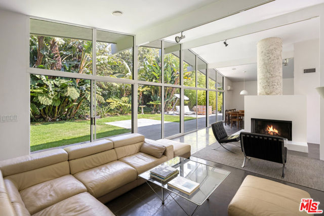 Drew Fenton | 30611 Las Estrellas Drive Malibu CA | MLS: 7423493 Drew Fenton | 30611 Las Estrellas Drive Malibu CA | MLS: 7423493