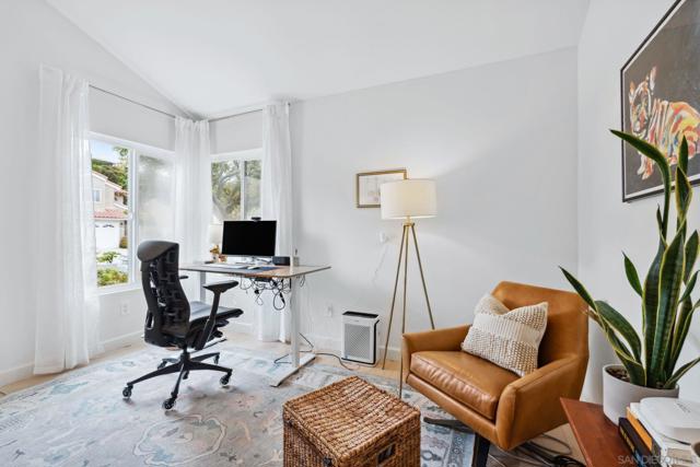 2157 Sea Village Cir, Cardiff by the Sea CA: https://media.crmls.org/mediaz/db14a27f-a9ff-45ab-8ab9-f24357fd1218.jpg