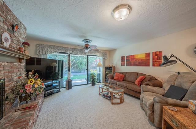 51 La Mirada Court, Salinas CA: https://media.crmls.org/mediaz/db156177-0ba0-4abc-b2b6-316796ea642f.jpg