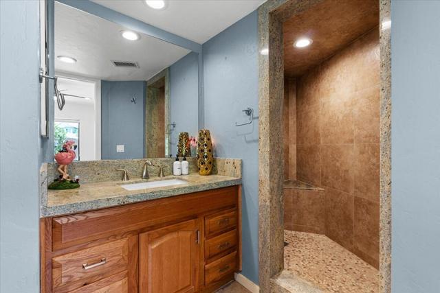 1655 Ridgemore Drive, Palm Springs, CA 92264