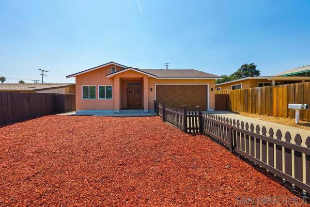 1135 E 3rd Ave, Escondido CA: https://media.crmls.org/mediaz/db15fed0-2526-4bef-9efc-1073786db5a8.jpg