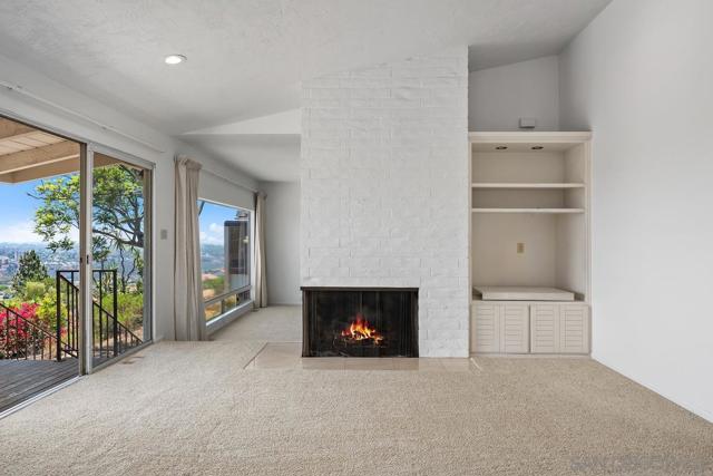 6371 Dwane Ave, San Diego CA: https://media.crmls.org/mediaz/db16a219-b514-42c7-9067-834b679ba2cb.jpg