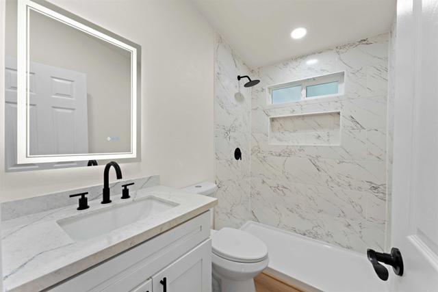 Detail Gallery Image 14 of 30 For 13162 Highway 8 Business #104,  El Cajon,  CA 92021 - 3 Beds | 2 Baths