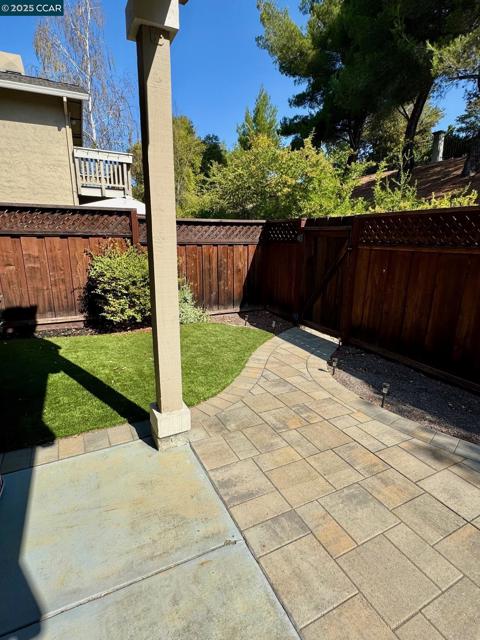 3783 Crow Canyon, San Ramon CA: https://media.crmls.org/mediaz/db1b8a69-050e-4925-a088-44998f09a208.jpg