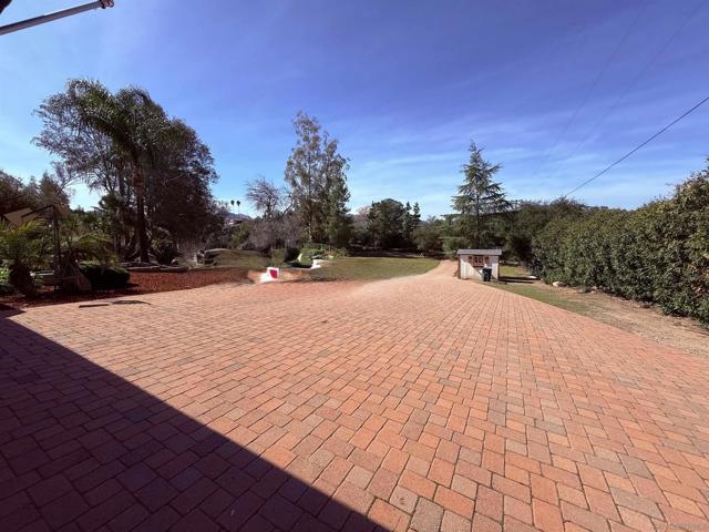 15831 Mussey Grade Rd, Ramona, California 92065, 4 Bedrooms Bedrooms, ,3 BathroomsBathrooms,Single Family Residence,For Sale,Mussey Grade Rd,250019071SD