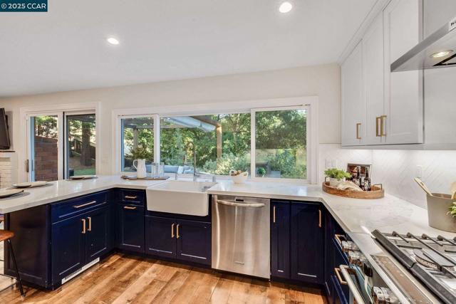 2342 Brantford Court, Walnut Creek CA: https://media.crmls.org/mediaz/db1b9e47-6b5e-4b23-abaf-7cfcdd2fe332.jpg