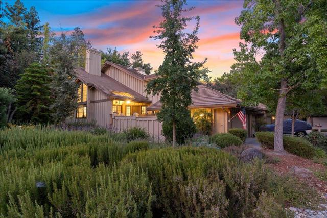 5941 Fiddletown Place, San Jose CA: https://media.crmls.org/mediaz/db1ba609-384e-4873-aedf-ac51a7e2b75e.jpg