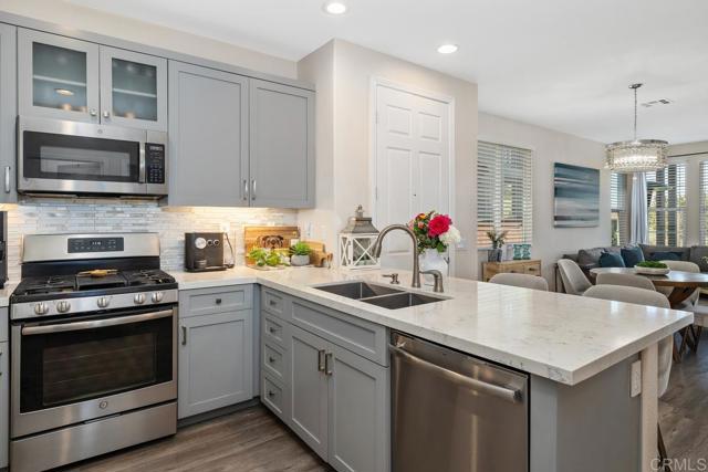 Detail Gallery Image 11 of 38 For 2131 Palo Alto Dr #108,  Chula Vista,  CA 91914 - 2 Beds | 2/1 Baths