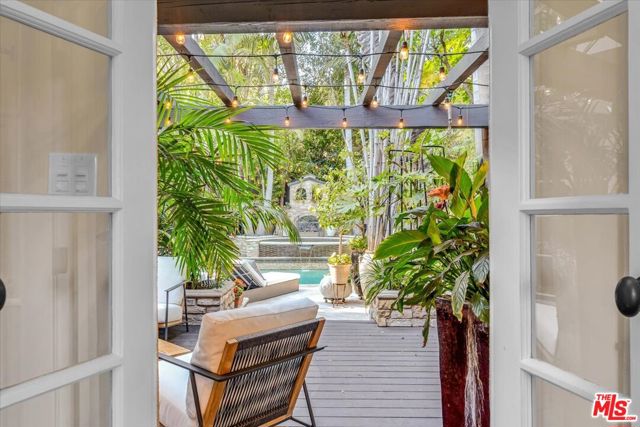 2276 La Granada Drive, Los Angeles CA: https://media.crmls.org/mediaz/db1d8559-bc9f-4df5-af50-cab4ed1ea23e.jpg