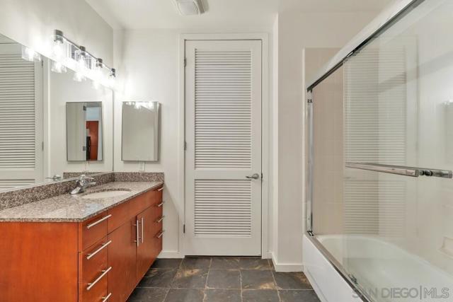 Image 20 of 29 For 1025 Island Ave  407