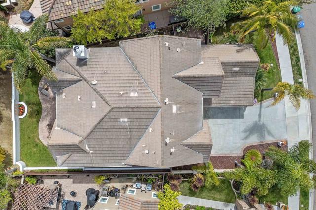 2258 Aventurine Place, Carlsbad CA: https://media.crmls.org/mediaz/db202f10-a479-45df-9bdd-41915df9001f.jpg