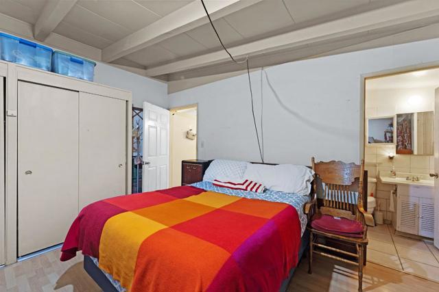 1549 Jupiter Way, Milpitas CA: https://media.crmls.org/mediaz/db2054b4-0b57-413f-a96b-51302e0974fc.jpg