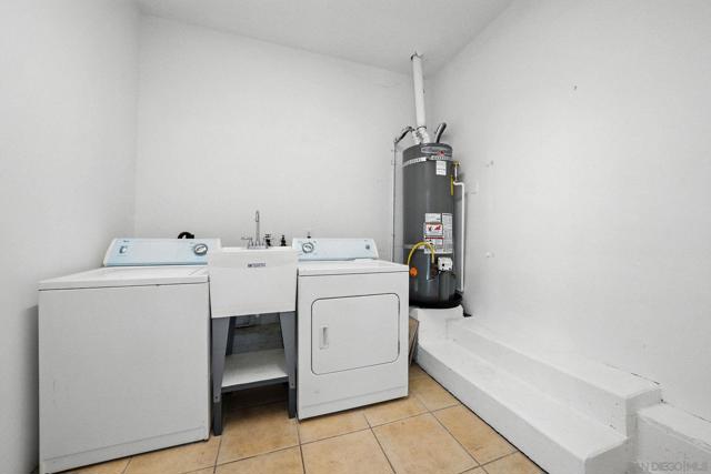 1660 Sycamore Dr., Chula Vista CA: https://media.crmls.org/mediaz/db21ae60-40fe-454e-b6ce-f6ac821eb1da.jpg