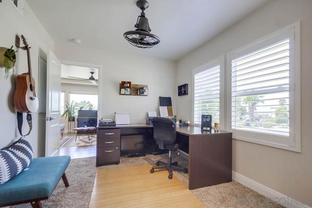 7832 Cinnabar Dr, La Mesa CA: https://media.crmls.org/mediaz/db21f50b-b09c-4e72-ad44-7ac291ce104b.jpg