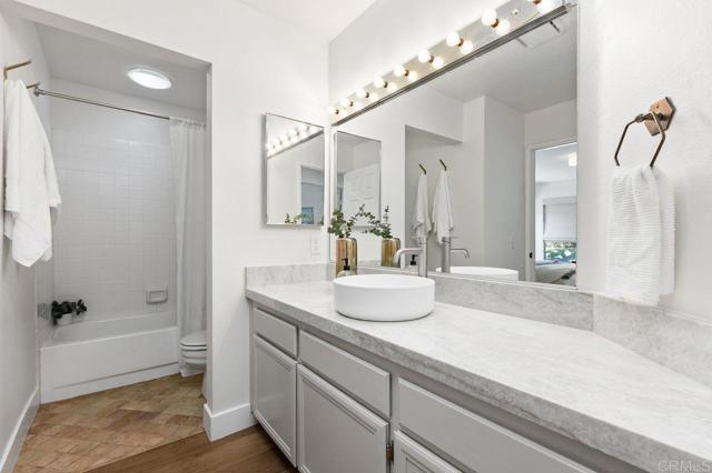 Detail Gallery Image 21 of 45 For 2101 Winged Foot, Escondido,  CA 92026 - 2 Beds | 2 Baths