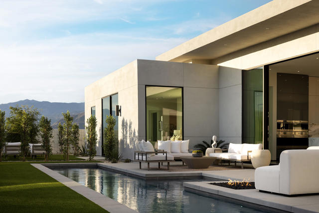 16 Via Linea, Rancho Mirage CA: https://media.crmls.org/mediaz/db230ca1-53f4-45c9-8fc8-24bbdc414300.jpg