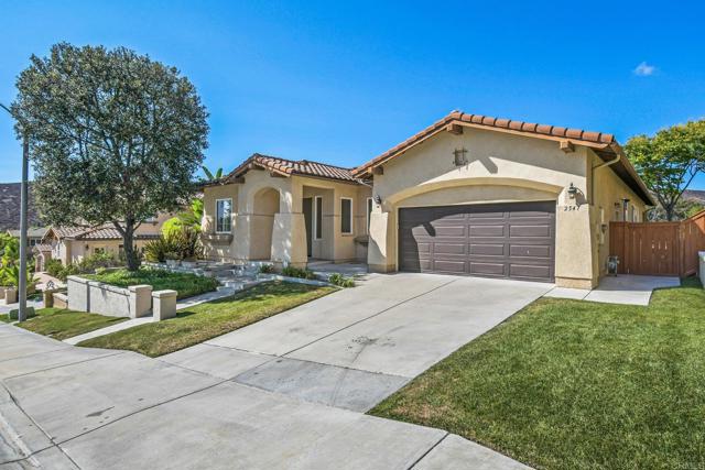 2547 N Trail Court, Chula Vista CA: https://media.crmls.org/mediaz/db237e66-ac46-48ec-9573-c8c991a37918.jpg