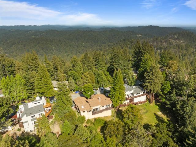 267 Crows Nest Drive, Boulder Creek CA: https://media.crmls.org/mediaz/db245bb6-149b-40b6-b12b-13b3974601a6.jpg