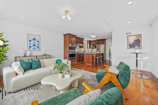 383 Glenwood Avenue, Daly City CA: https://media.crmls.org/mediaz/db269e92-371b-40d2-8fdf-29793d2f8e4d.jpg