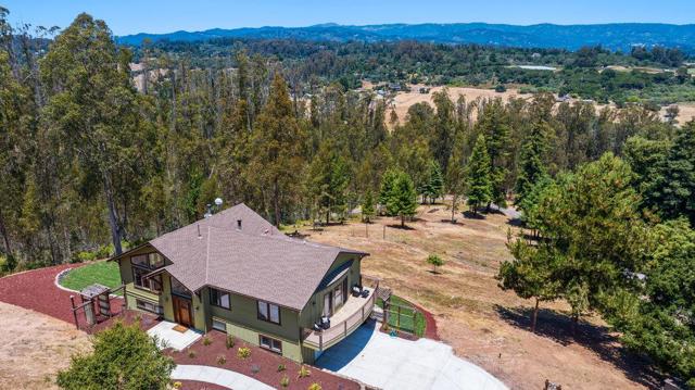 350 Windsong Way, Watsonville CA: https://media.crmls.org/mediaz/db29f6f9-8fed-45d6-8f62-e89abac10d74.jpg