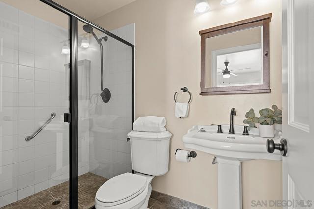 11394 Pegasus Ave, San Diego CA: https://media.crmls.org/mediaz/db2a1186-7704-4340-a5cd-54796c42983d.jpg