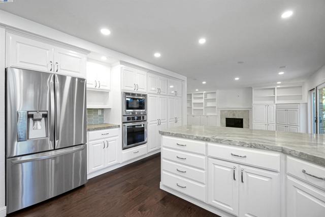 311 Andros Dr, San Ramon CA: https://media.crmls.org/mediaz/db2aaca5-dd74-425b-9a21-20505be8c550.jpg