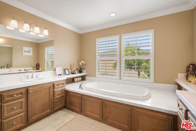 1230 Wisteria Avenue, La Habra CA: https://media.crmls.org/mediaz/db2c627a-6bcc-4ff7-8617-6827bc729be2.jpg