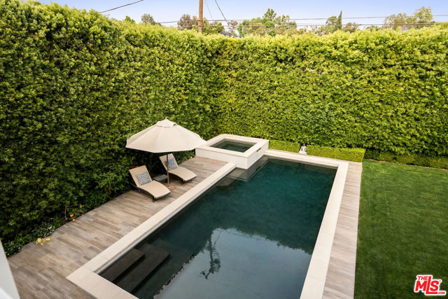 Drew Fenton | 456 N Bowling Green Way Los Angeles CA | MLS: 7251586