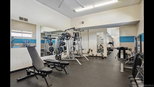 5217 Mount Alifan Dr, San Diego CA: https://media.crmls.org/mediaz/db2de519-9fb7-4992-8cce-bfd18b85dd95.jpg