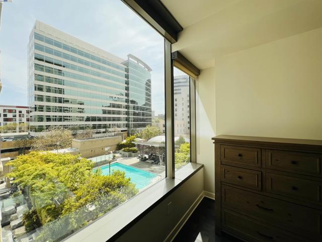 38 N Almaden Blvd, San Jose CA: https://media.crmls.org/mediaz/db2e7332-fad8-4141-b89c-2bab89416071.jpg