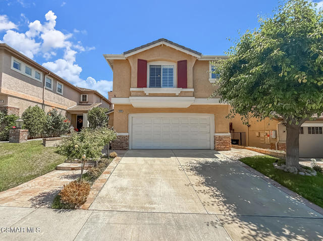 3030 Hollycrest Avenue, Thousand Oaks CA: https://media.crmls.org/mediaz/db2f8230-eab9-4067-82e9-a63b3c846075.jpg