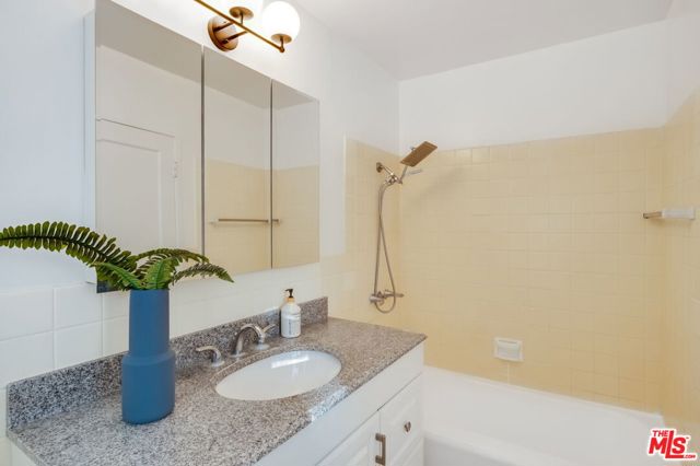 5172 1/2 Village, Los Angeles CA: https://media.crmls.org/mediaz/db2fecca-dbbd-464d-ba4a-351c5569b7f6.jpg