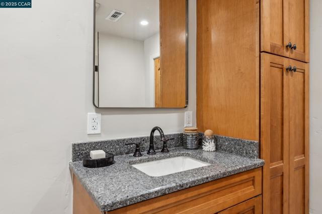 312 Soule Ave, Pleasant Hill CA: https://media.crmls.org/mediaz/db314910-bb5f-4c3b-a090-fde579c4b695.jpg