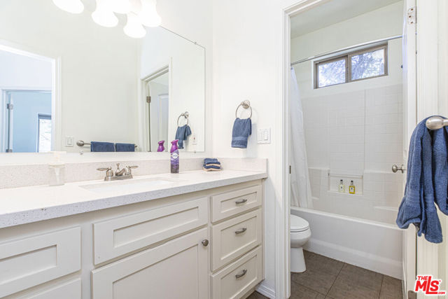 1712 Woodland Drive, Pine Mountain Club CA: https://media.crmls.org/mediaz/db31998f-6f60-4531-8d67-8e5fd2a56a04.jpg