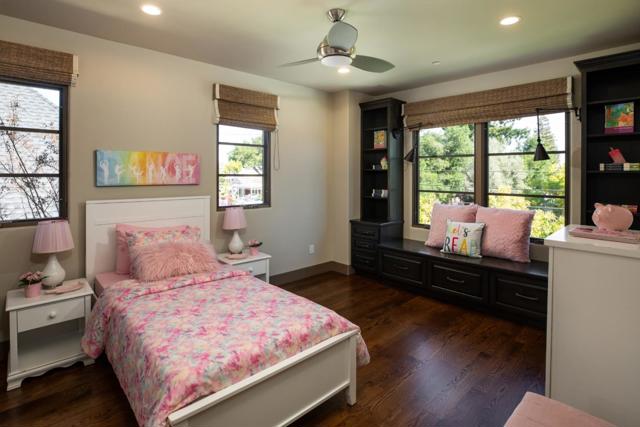 16922 Mitchell Avenue, Los Gatos CA: https://media.crmls.org/mediaz/db32269a-4adc-4208-b853-7b1a8cd40a3e.jpg