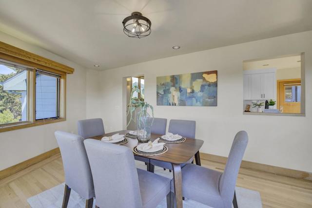 50 Hermosa Avenue, Oakland CA: https://media.crmls.org/mediaz/db32c3e0-3a66-486a-af9e-749cedec22ff.jpg