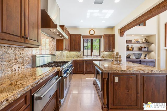25 Santa Rosa Mountain Lane, Rancho Mirage, CA 92270