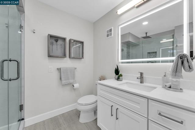 1200 Leisure Ln, Walnut Creek CA: https://media.crmls.org/mediaz/db34129f-7c6b-47a8-94c8-e82146d0b326.jpg