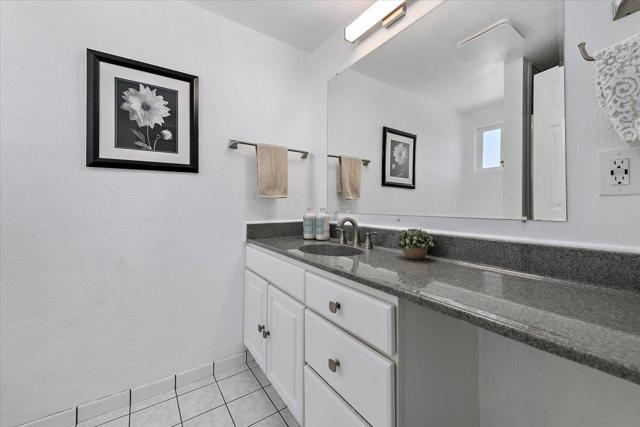 902 Blazingwood Drive, Sunnyvale CA: https://media.crmls.org/mediaz/db34b755-4ffb-4920-97d2-94fdca9db3cf.jpg