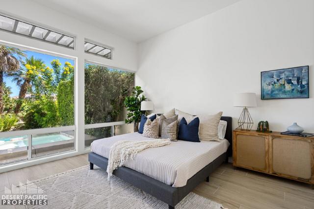 75070 Muirfield Court, Indian Wells CA: https://media.crmls.org/mediaz/db3520ac-757e-4278-af21-4d122a518e2e.jpg
