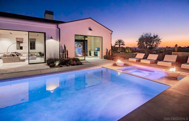 14783 Roxbury Terr., Rancho Santa Fe CA: https://media.crmls.org/mediaz/db352729-6604-4ebd-86b2-d3c7836a80fb.jpg