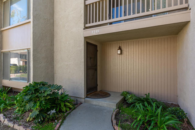 1235 Nilgai Pl Ventura CA 93003 USA-003-