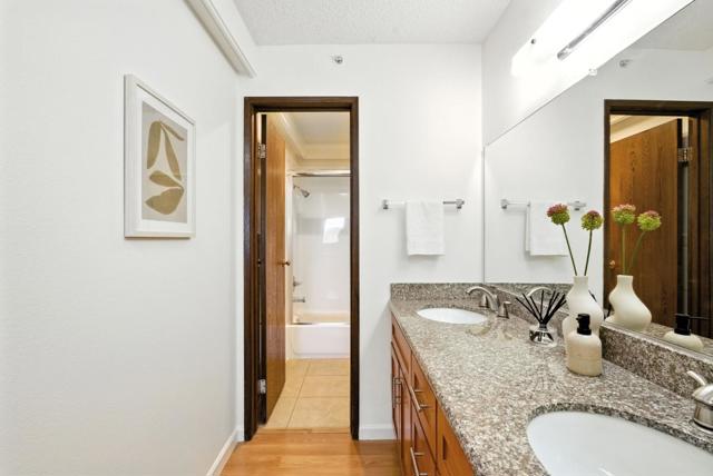 332 Philip Drive, Daly City CA: https://media.crmls.org/mediaz/db36261c-0d61-4039-b400-649a8883ffd2.jpg